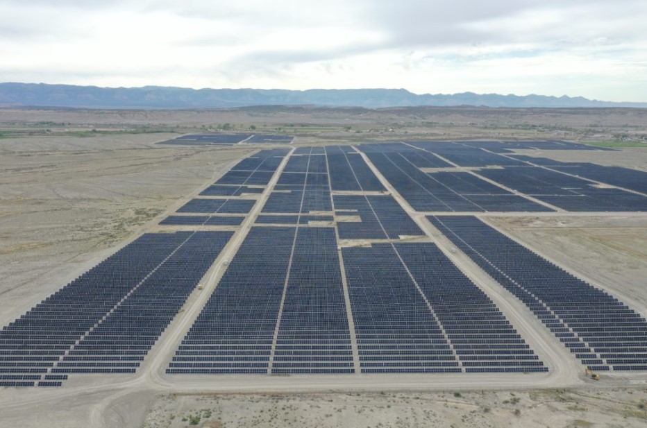 Rplus Energies Graphite Solar 3